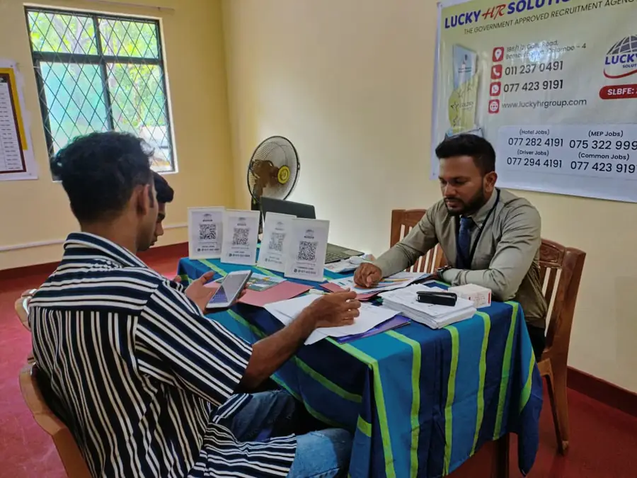 Candidates registering at the Lucky HR desk in Dambulla
