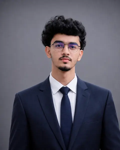 Abdullah, Customer Service Officer