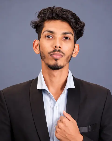 MK Ishaq, Business Coordinator, Lucky Hub